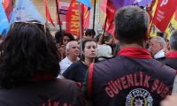 Proteste vor türkischen Botschaften 