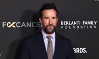 Sexy Mann Noah Wyle