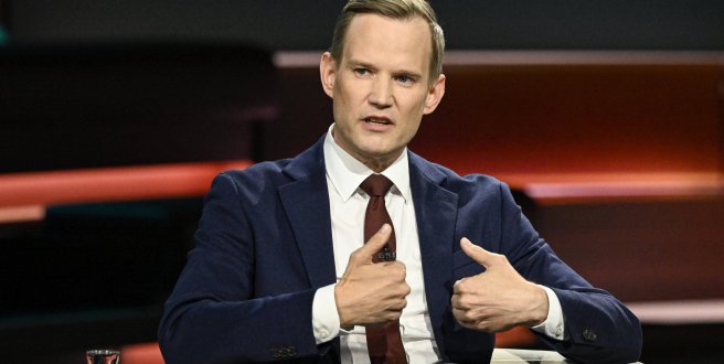 Hendrik Streeck: Drogenbeauftragter kritisiert teure Therapien im Alter