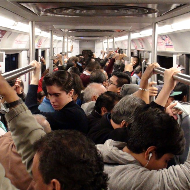 Schwuler Sex in der U-Bahn 