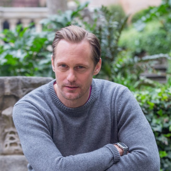 Alexander Skarsgård: Queere Romantik trifft Gothic-Horror