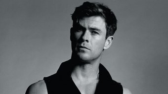 Chris Hemsworth bald als Stripper zu sehen // © facebook.com/chrishemsworth