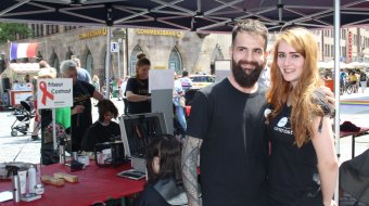 Haare lassen für den guten Zweck // © aidshilfe-nuernberg.de