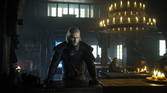 Henry Cavill ist "The Witcher" // © Netflix