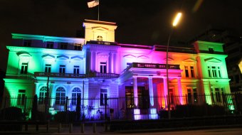 Die Botschaft in Hamburg - Eine Traumvorstellung eines Regenbogenhauses