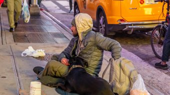 Schwulenpaar hilft New Yorks Obdachlosen