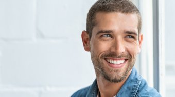 Funktioniert ein natürliches Aufhellen der Zähne?