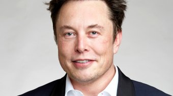 Elon Musk verspottet Twitter und andere Tech-Giganten
