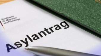 Homosexueller Algerier verzweifelt vor Gericht