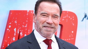 Arnold Schwarzeneggers Mutter befürchtete, er sei schwul 