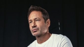Fox Mulder singt 