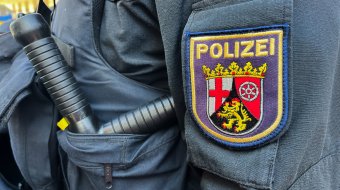 Queerfeindliche Angriffe in Worms – Polizei sucht Täter