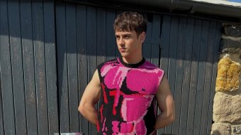 Tom Daley feiert die Wolle
