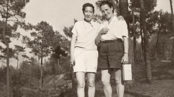 © AutoImages Archive Together In Shorts