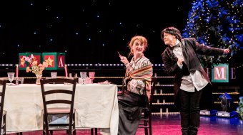 Dinner For One // © Dennis Mundkowski