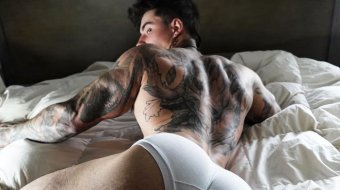 OnlyFans: Hetero-Männer produzieren schwule Inhalte