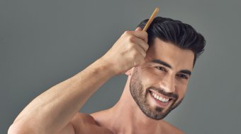 Haarsysteme für Männer: Warum volles Haar kein Zufall sein muss und Scham gestern war // © PeopleImages