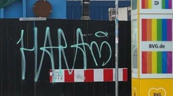 Queerfeindlicher Vandalismus 