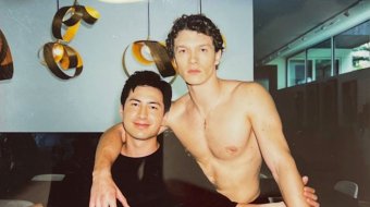 Heated Rivalry Darsteller Fackelträger Olympia