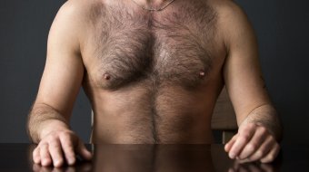 Schwule Männer mit Haaren