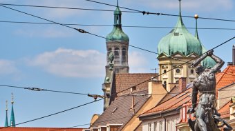 Augsburg: Gerichtsverfahren wegen schwulenfeindlicher Gewalt