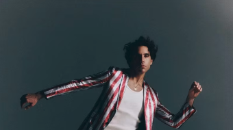 Mika kehrt nach sieben Jahren Pause mit "Hyperlove" zurück