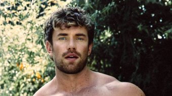 „Fire Island“-Schauspieler Zane Phillips zieht blank