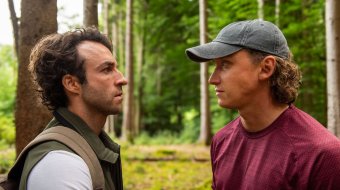 Schwule Liebe im Wald