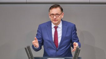 AfD: Beatrix von Storch attackiert Parteikollegen körperlich