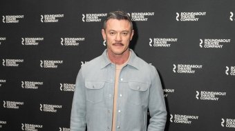 Luke Evans als "Transvestit"