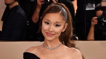 Ariana Grande schürt Gerüchte