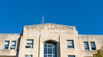 Boston University pausiert Entfernung von Pride-Flaggen
