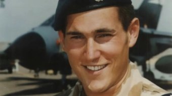 Klage gegen Verteidiungsministerium 