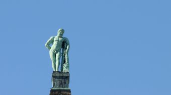 Neue Berichte rücken Herakles’ männliche Liebhaber ins Licht