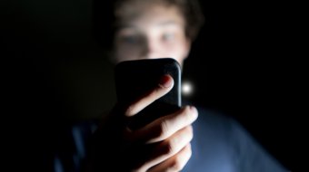 Victoria: 95 Queer-Übergriffe auf Dating-Apps registriert