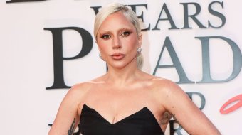 Lady Gaga hilft Community