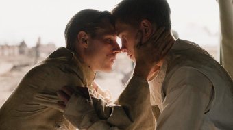 Schwule Liebe unter Soldaten 