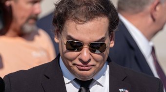 Geldstrafe für George Santos 