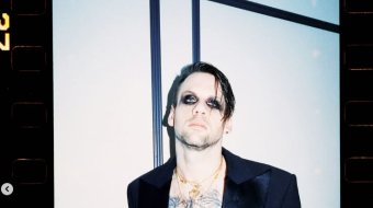 Caleb Shomo berichtet von Homofeindlichkeit
