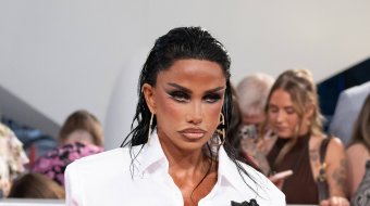 Katie Price bei den National Television Awards am 8. September 2026 – das Vorbild für Joe Baggs’ Halloweenkostüm.