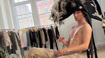 Troye Sivan zeigt Gefühle