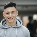  Jugendlicher mit Migrationshintergrund // © SolStock