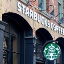 Starbucks-Barista klagt wegen Entlassung