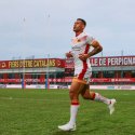 Homophober Rugbyspieler wird mit Schwulenpornos bombardiert