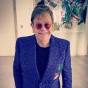 Elton John lässt Songs schreiben // © instagram.com/eltonjohn