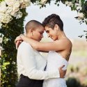 Lesbische Frauen sind heiratsfreudiger als die Herren 