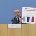 Neues Wahlverfahren für die Antidiskriminierungsstelle? // IMAGO / Jürgen Heinrich