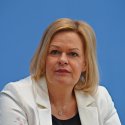 Forderungen gegenüber der Bundesregierung werden lauter // © IMAGO / Bernd Elmenthaler