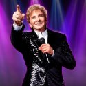 Barry Manilow entdeckte seine Sexualität durch seinen Mann