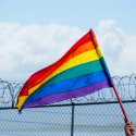 Jegliche LGBTI*-Themen werden für alle Russen verboten 